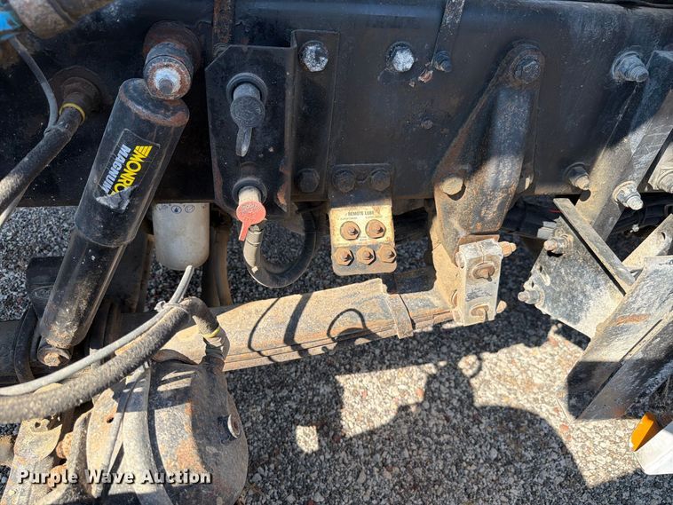 image for item FK4156 2002 Peterbilt 378 semi truck
