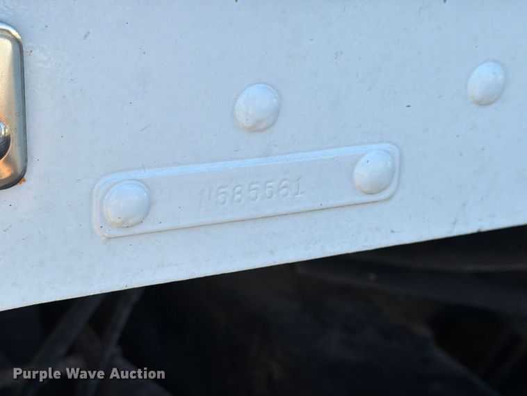 image for item FK4156 2002 Peterbilt 378 semi truck