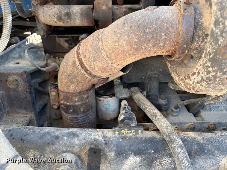 image for item FK4157 2006 Peterbilt 379 semi truck