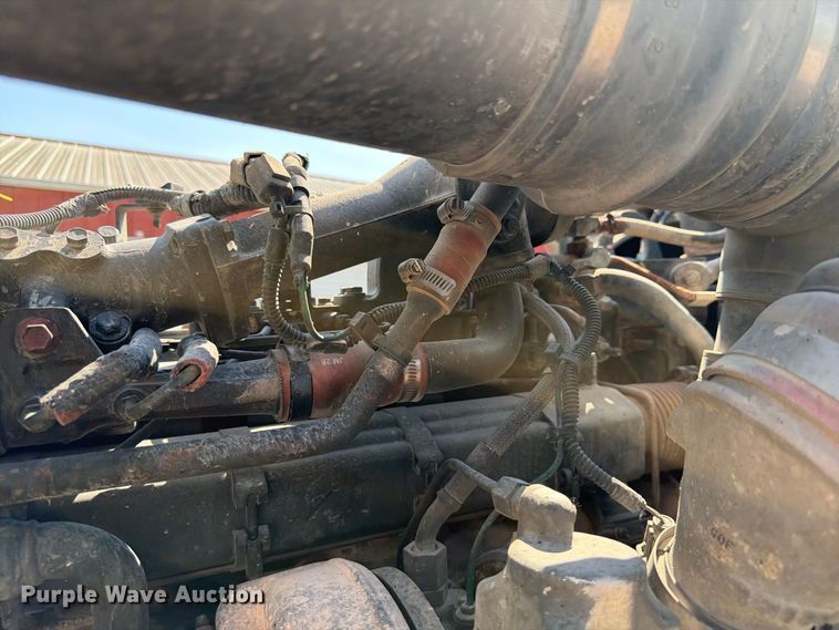 image for item FK4157 2006 Peterbilt 379 semi truck
