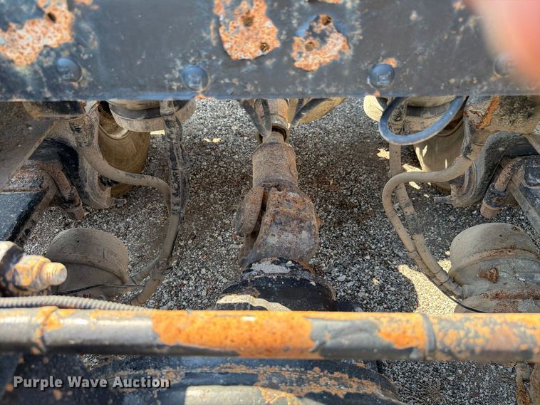 image for item FK4157 2006 Peterbilt 379 semi truck