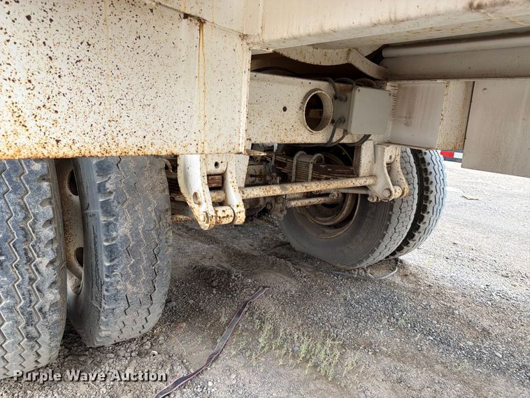 image for item FK4589 2012 Dragon Products vacuum trailer