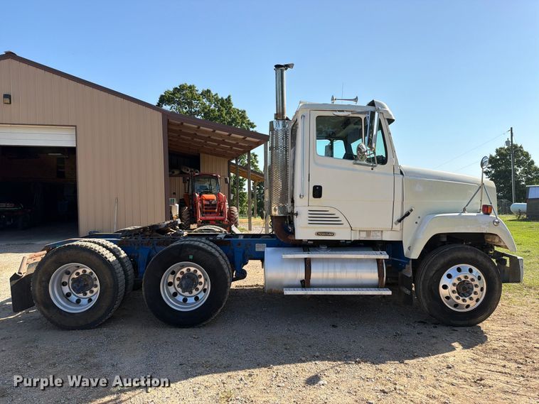 image for item FK5061 1997 Freightliner FLC semi truck