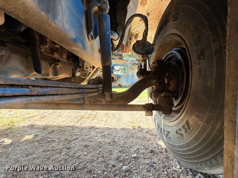 image for item FK5061 1997 Freightliner FLC semi truck