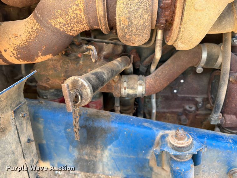 image for item FK5061 1997 Freightliner FLC semi truck