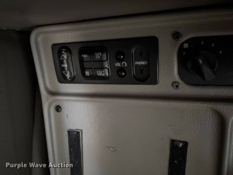 image for item FM6508 2006 Peterbilt 379 semi truck