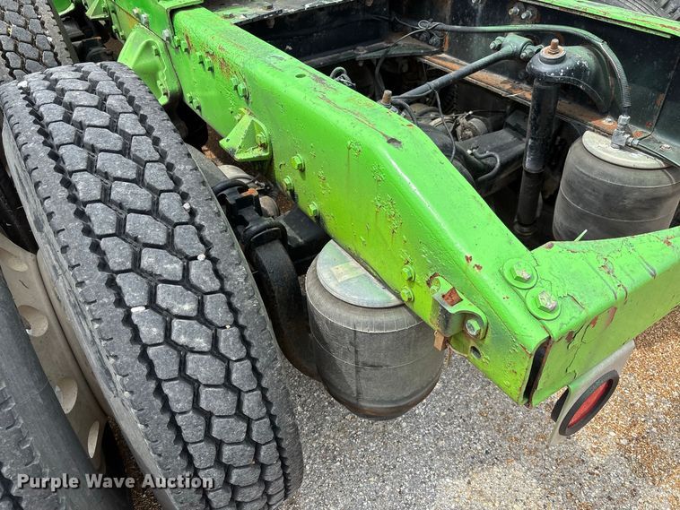 image for item FM6508 2006 Peterbilt 379 semi truck