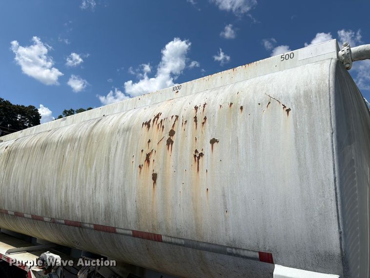 image for item FN2039 2000 Freightliner FL112 fuel truck
