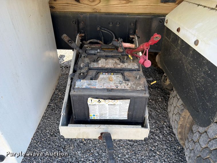 image for item FN2039 2000 Freightliner FL112 fuel truck