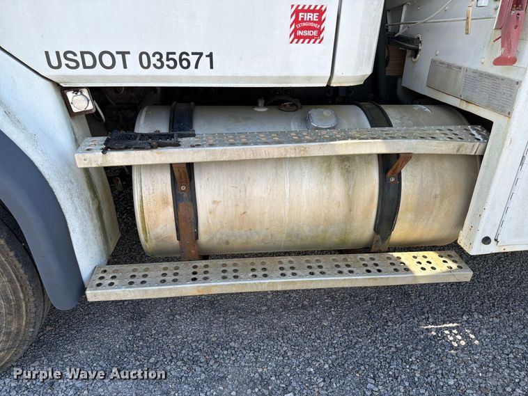 image for item FN2039 2000 Freightliner FL112 fuel truck