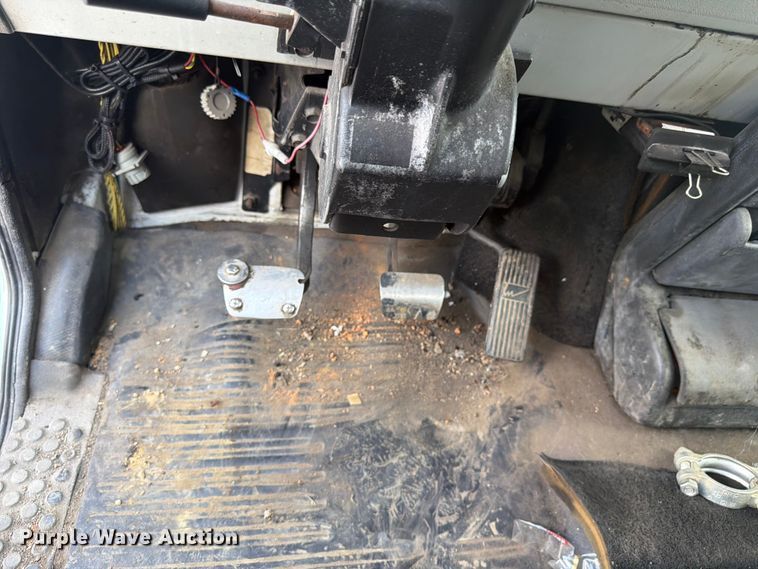 image for item FN2039 2000 Freightliner FL112 fuel truck