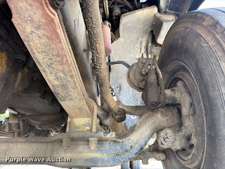 image for item FN2039 2000 Freightliner FL112 fuel truck