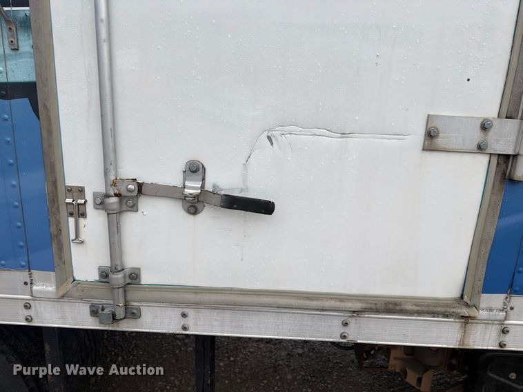 image for item FN2567 2014 Isuzu NRR box truck