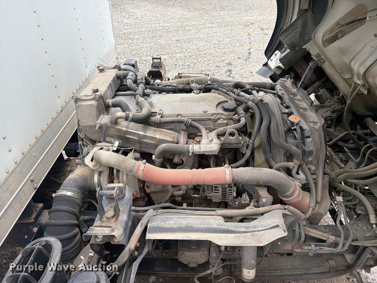 image for item FN2567 2014 Isuzu NRR box truck