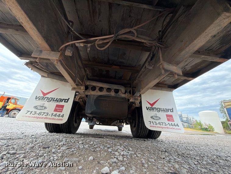 image for item FN2567 2014 Isuzu NRR box truck