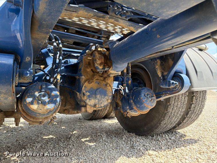 image for item FP3016 2009 Freightliner Columbia semi truck