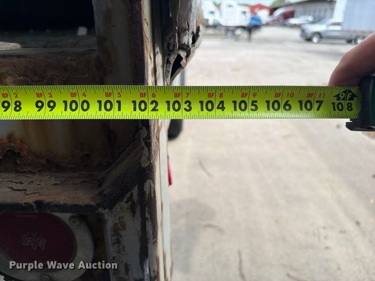 image for item FP4008 2005 Wabash dry van trailer