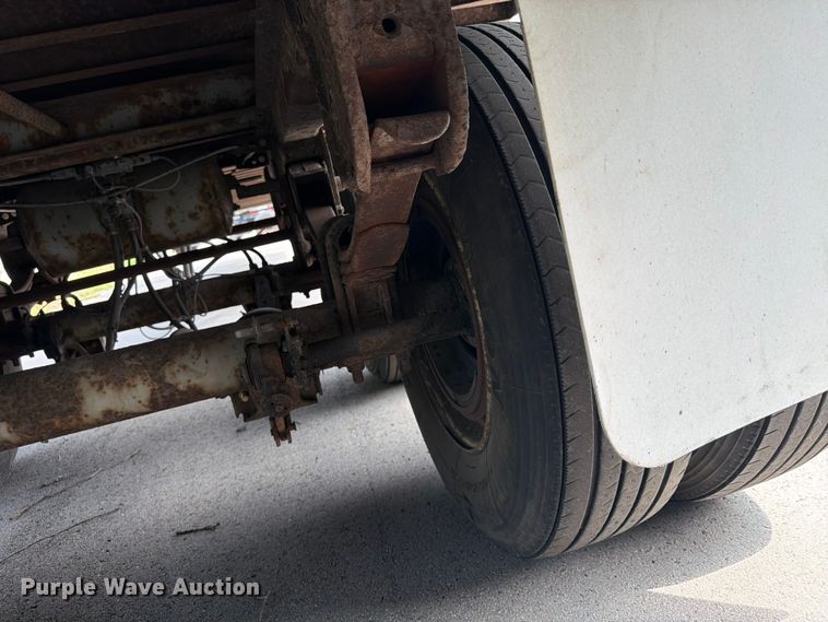 image for item FP4008 2005 Wabash dry van trailer
