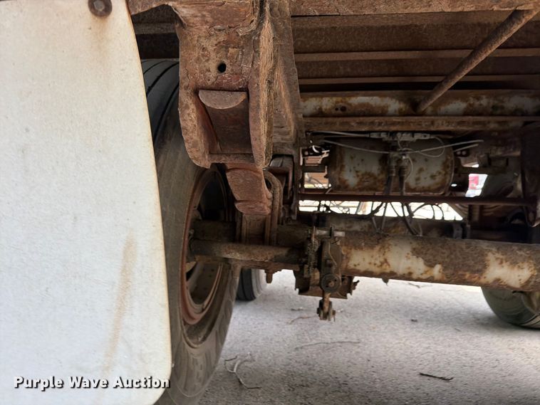 image for item FP4008 2005 Wabash dry van trailer