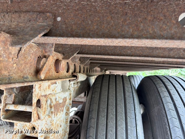 image for item FP4008 2005 Wabash dry van trailer