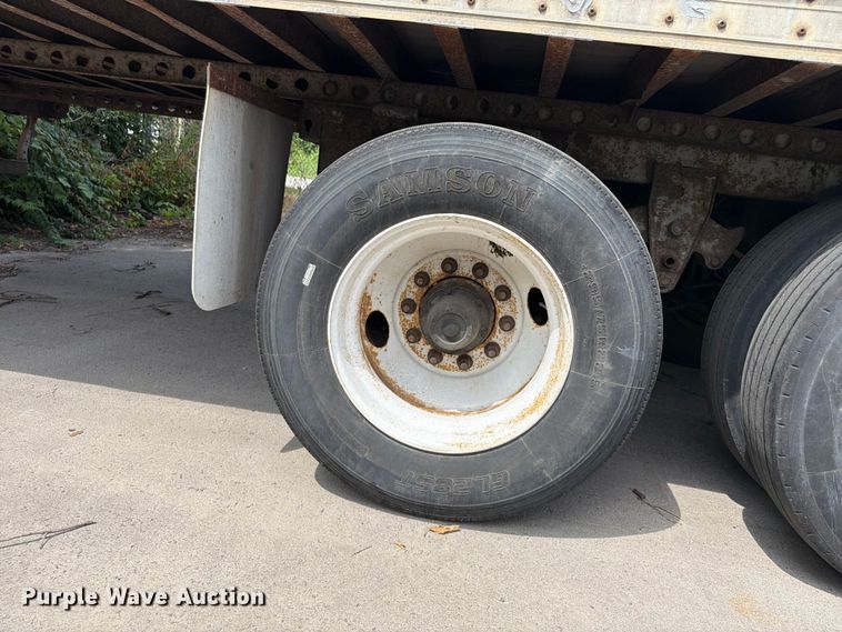 image for item FP4008 2005 Wabash dry van trailer