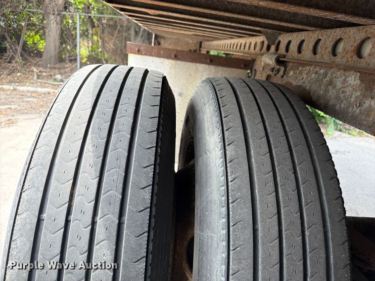 image for item FP4008 2005 Wabash dry van trailer