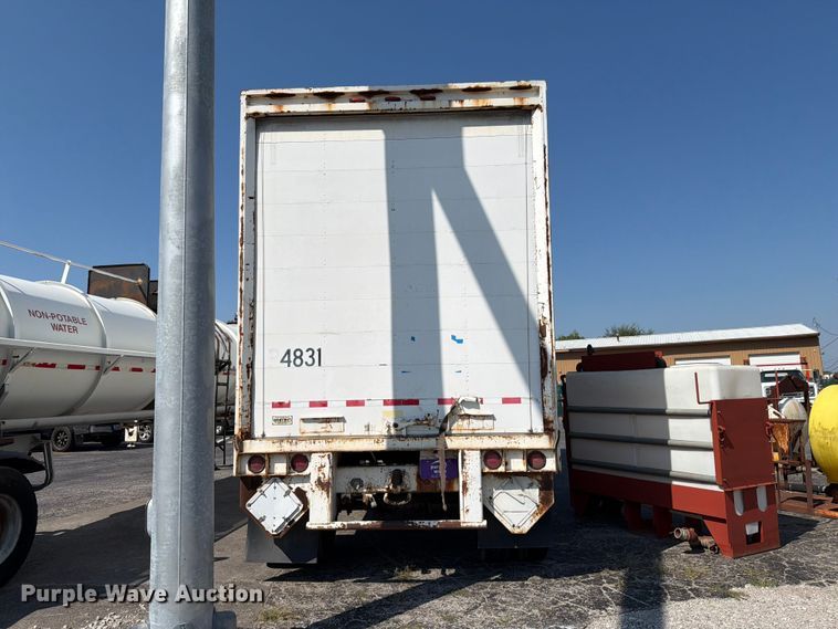 image for item FT6210 1993 Monon JA3-32-SA-28W dry van trailer