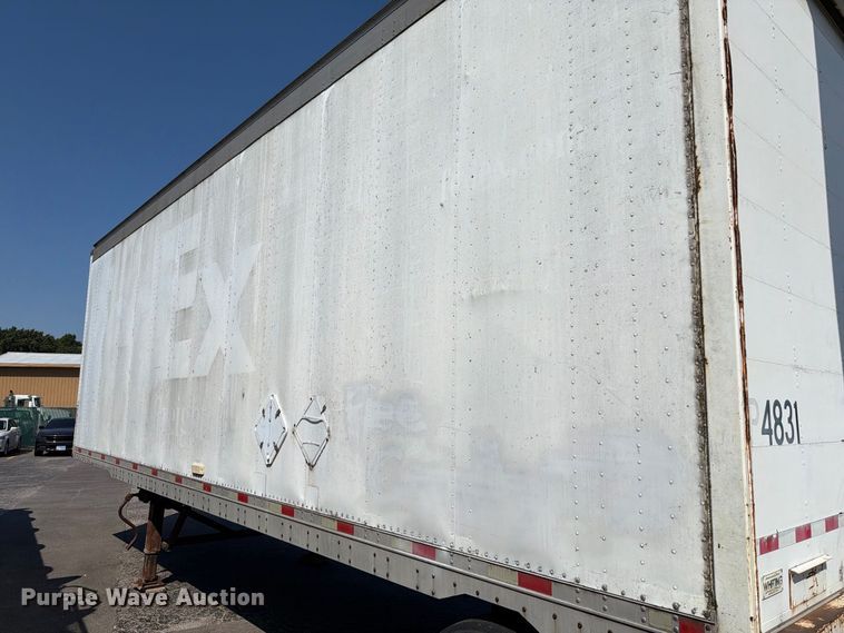 image for item FT6210 1993 Monon JA3-32-SA-28W dry van trailer