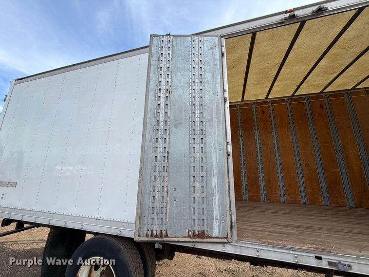 image for item FT8014 2012 Hino box truck