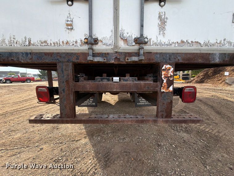 image for item FT8014 2012 Hino box truck