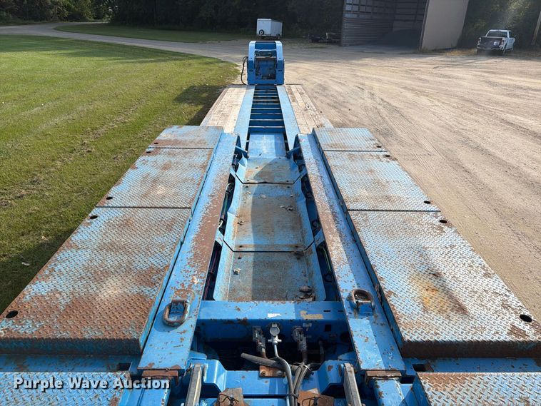 image for item FT8015 2016 Trail King Industries Advantage Plus lowboy equipment trailer