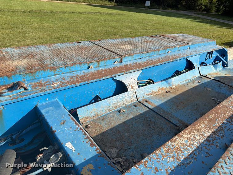 image for item FT8015 2016 Trail King Industries Advantage Plus lowboy equipment trailer