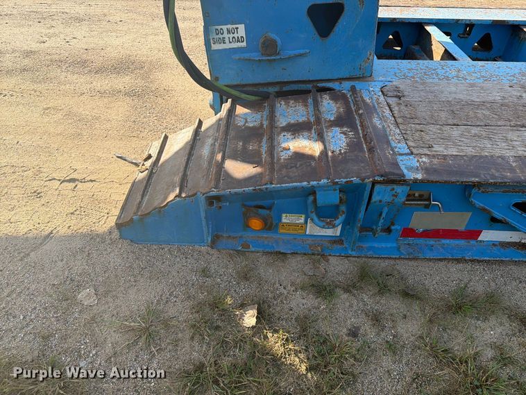 image for item FT8015 2016 Trail King Industries Advantage Plus lowboy equipment trailer