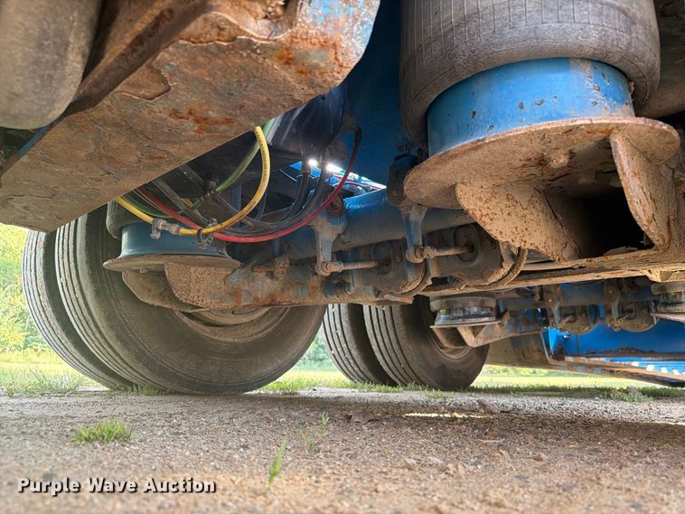 image for item FT8015 2016 Trail King Industries Advantage Plus lowboy equipment trailer