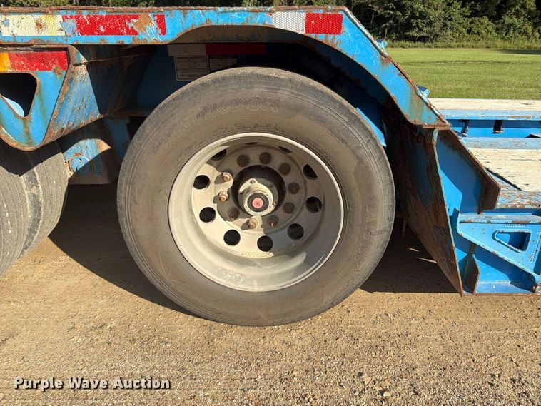 image for item FT8015 2016 Trail King Industries Advantage Plus lowboy equipment trailer