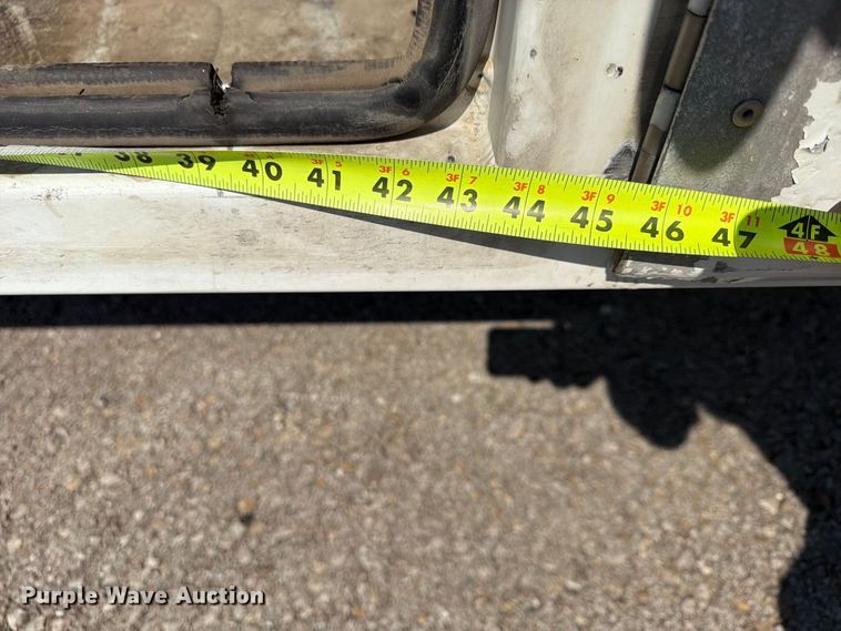 image for item FU4597 2001 Peterbilt 378 fuel / lube truck