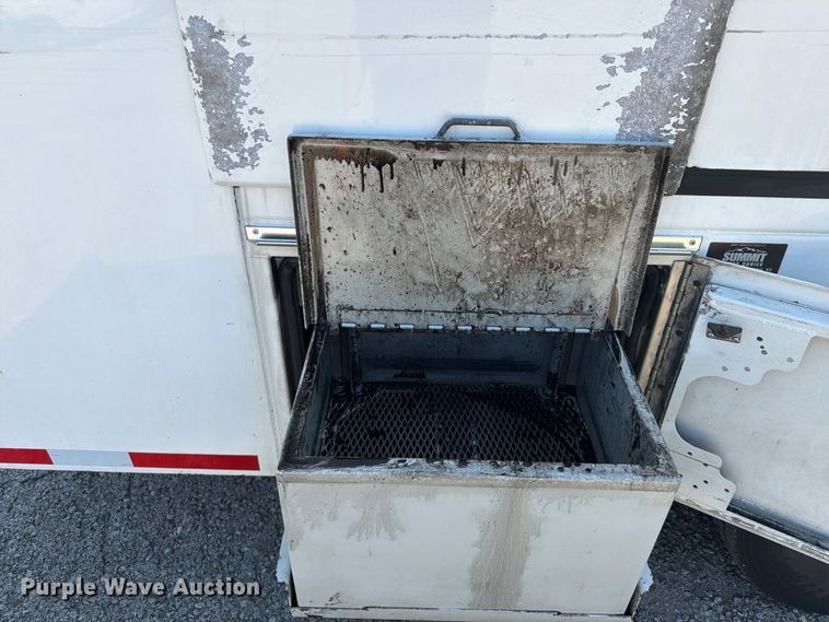 image for item FU4597 2001 Peterbilt 378 fuel / lube truck