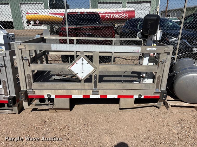 Truck mounted cage