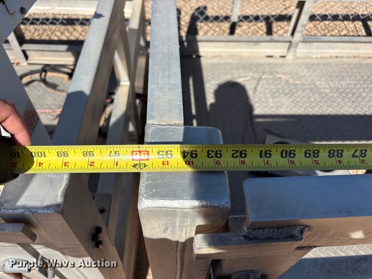 image for item JM9464 Truck mounted cage