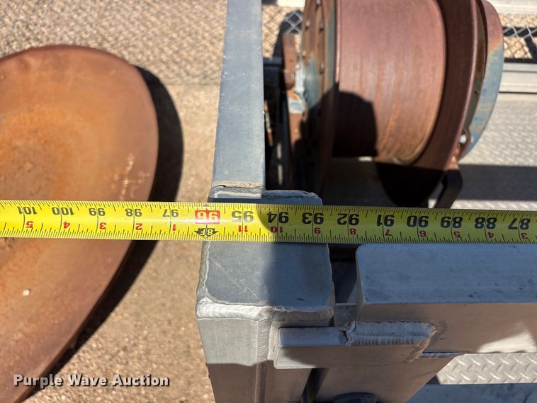 image for item JM9465 Truck mounted cage