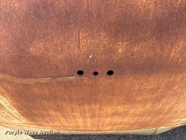 image for item JM9466 Tank