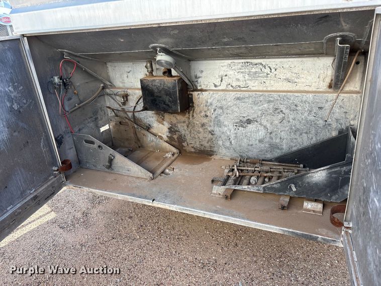 image for item JM9472 Progress tank tank bed