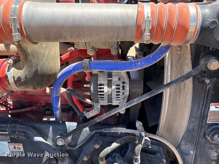 image for item JM9475 2018 Kenworth T800 fuel truck