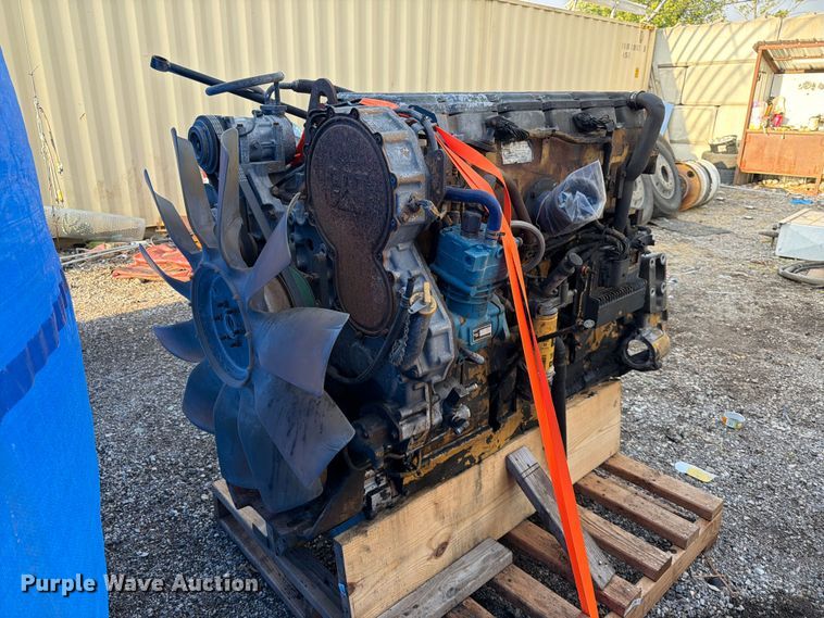 image for item MQ9161 Caterpillar C15 engine