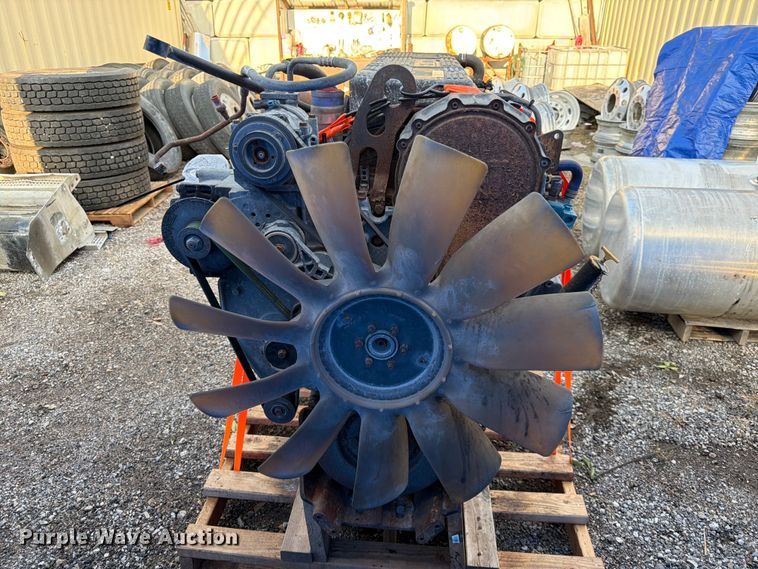 image for item MQ9161 Caterpillar C15 engine