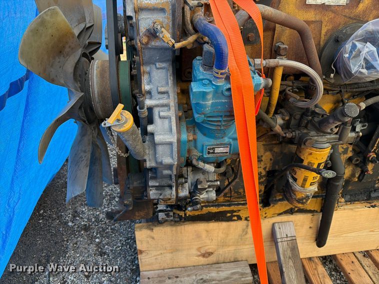 image for item MQ9161 Caterpillar C15 engine