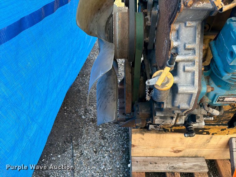 image for item MQ9161 Caterpillar C15 engine