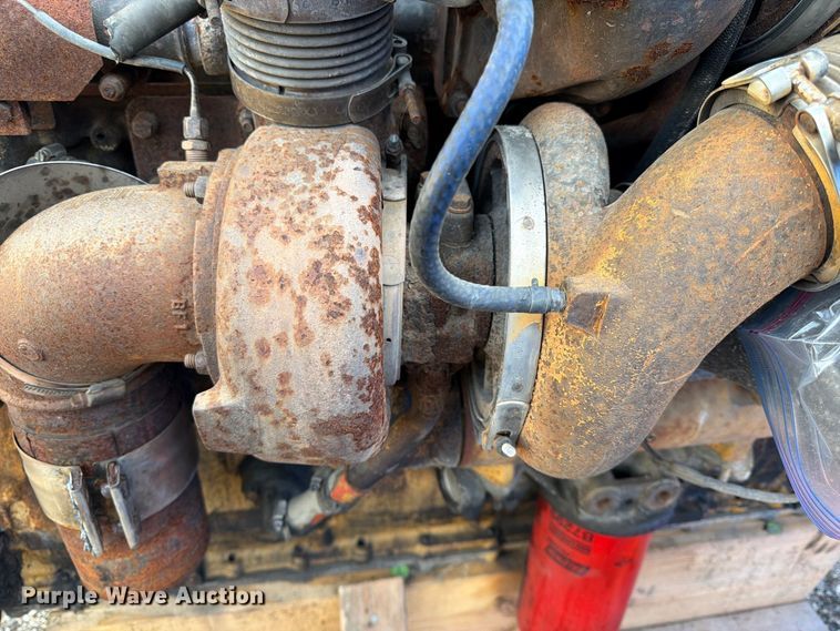 image for item MQ9161 Caterpillar C15 engine