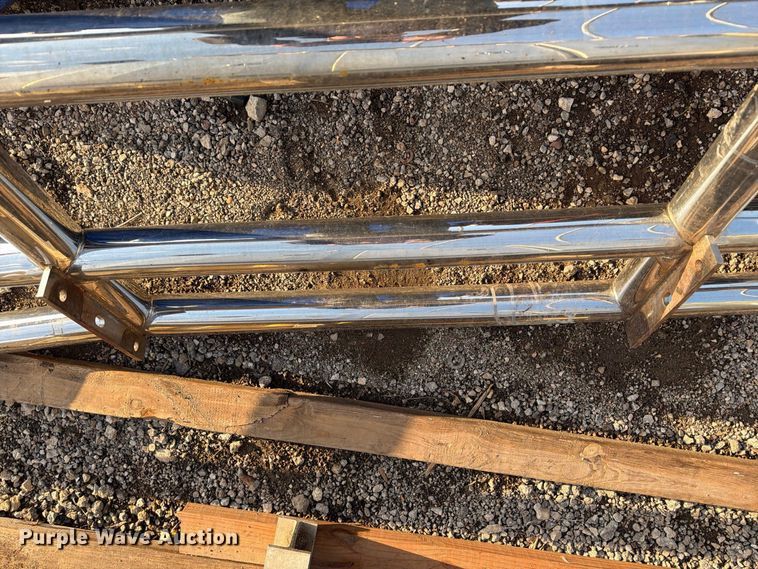 image for item MQ9162 Truck tractor parts