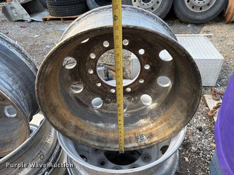 image for item MQ9163 (10) truck tractor wheels